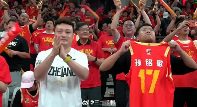 开云官网-媒体人:孙铭徽虽因表现不好被调侃&但忽视他一定会付出代价
